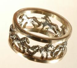 white gold galloping horse wedding rings